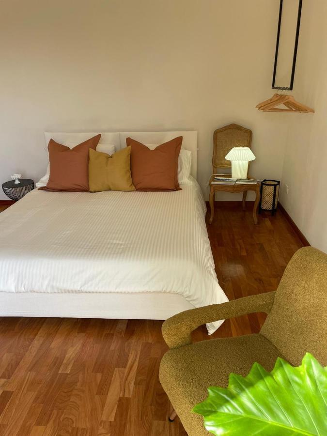 The Room Syracuse Ngoại thất bức ảnh